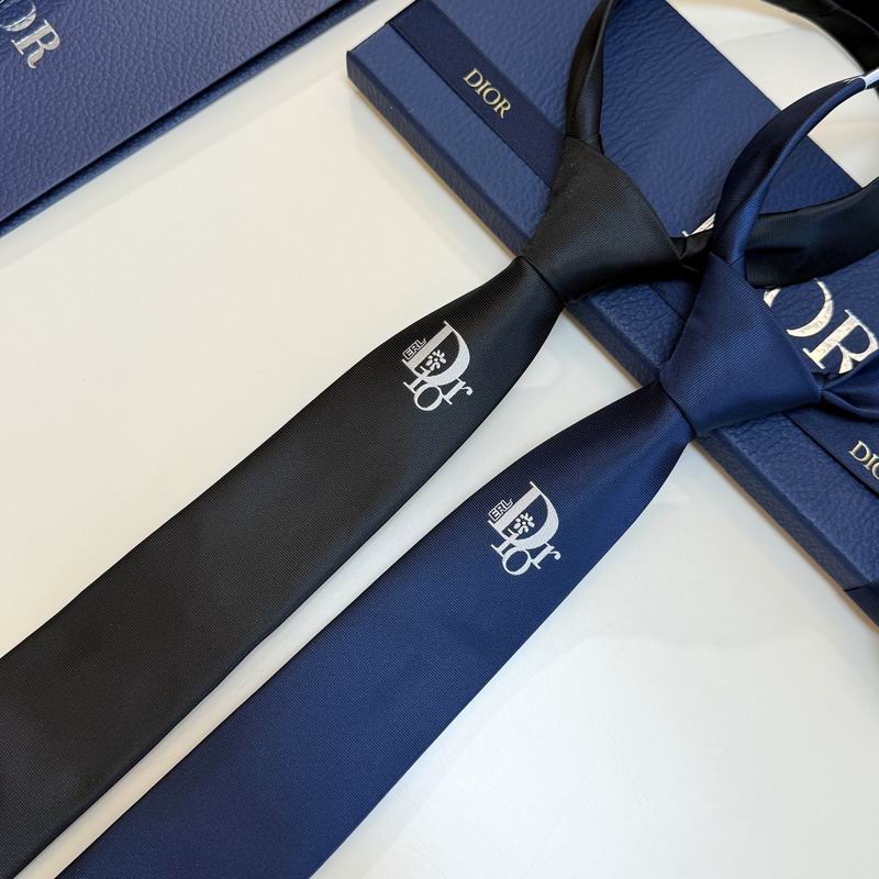 Dior Tie hm24